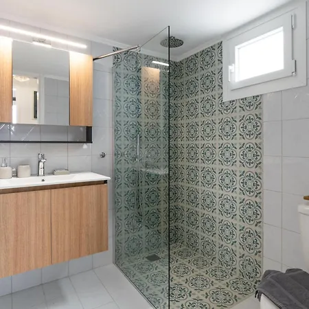 בית נופש Clara Terra Mytakas